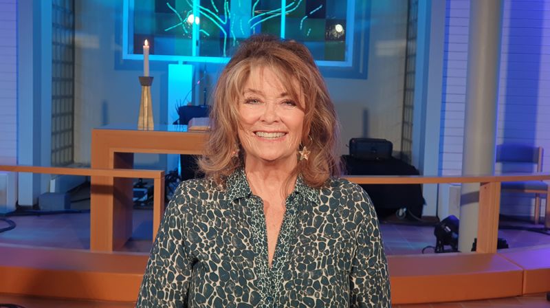 Konsert i Rønvik kirke 29.11.21 Wenche Myhre var en av artistene. Foto: Monica Nilsen