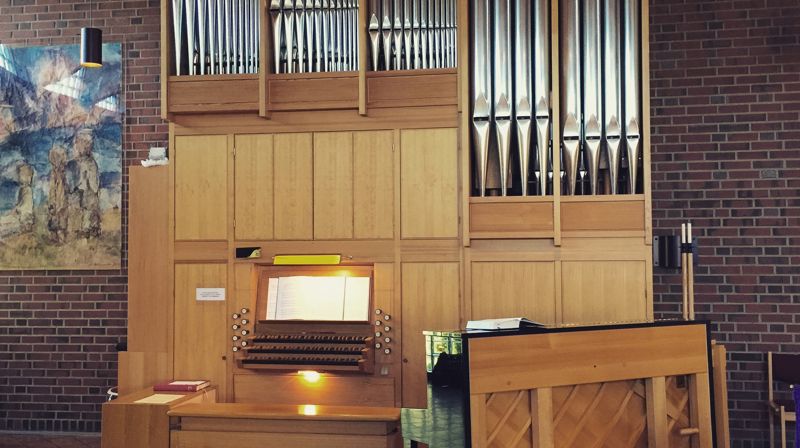Orglene i Tverlandet og Saltstraumen kirke