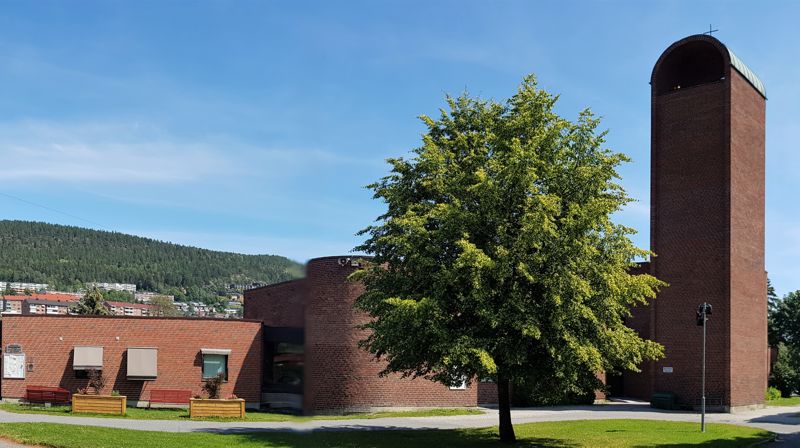 Klokkene ringer igjen fra Åssiden kirke