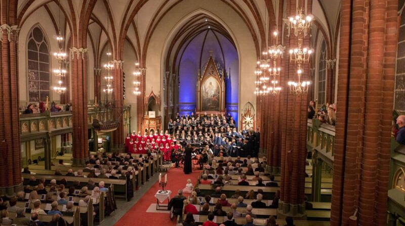 Informasjon om nummerering av plasser og salkart Bragernes kirke