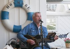 Morten Tinholt på Privaten Cafe