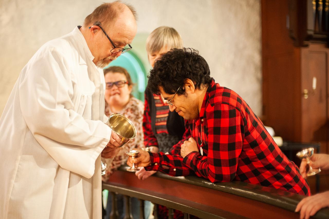 Informasjonmøte om "HEL-konfirmant"  tirsdag 6. juni kl 18-19!