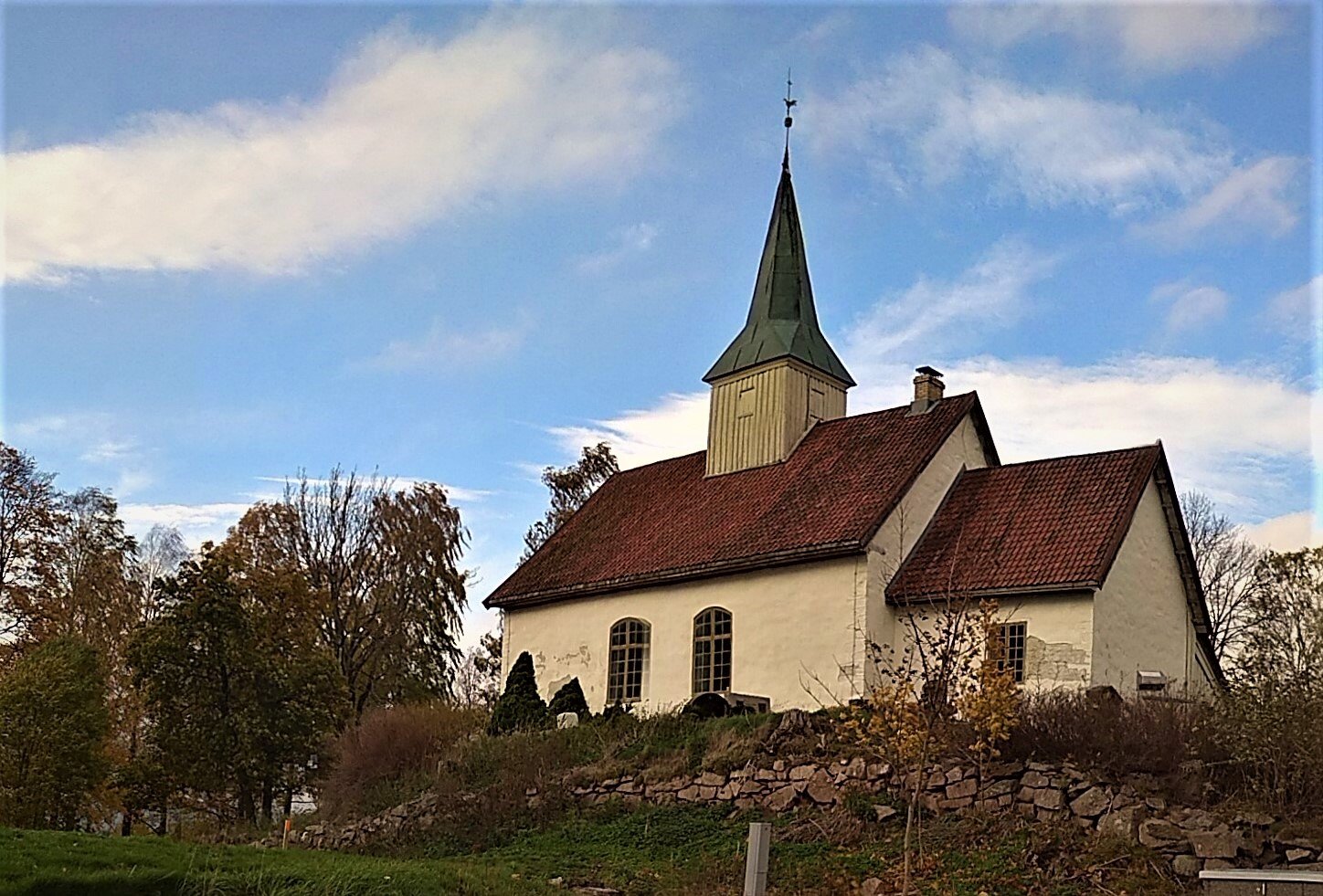 Skoger gamle kirke