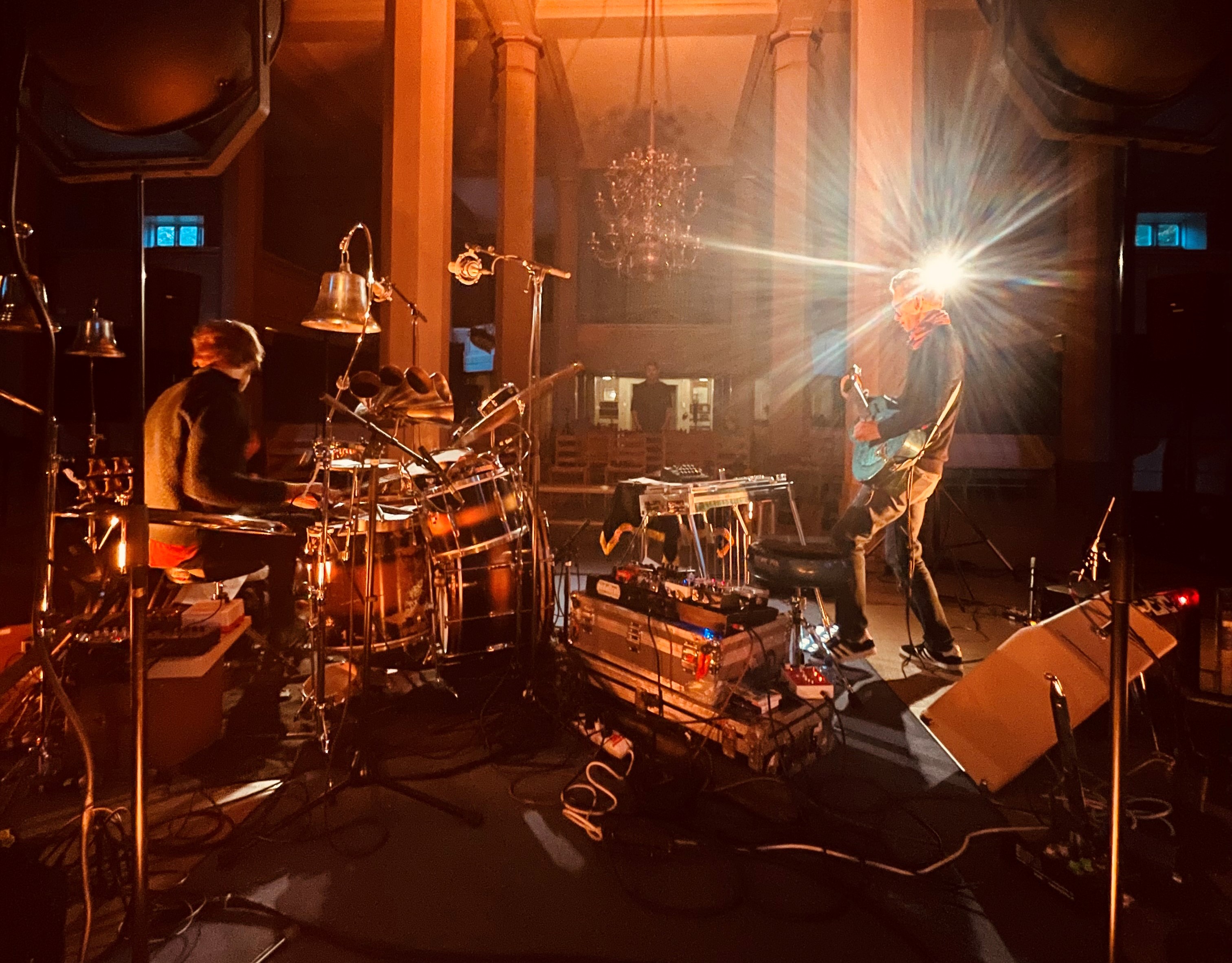 Norges kanskje beste orgel har vi – men av og til er det fint med band i tillegg!