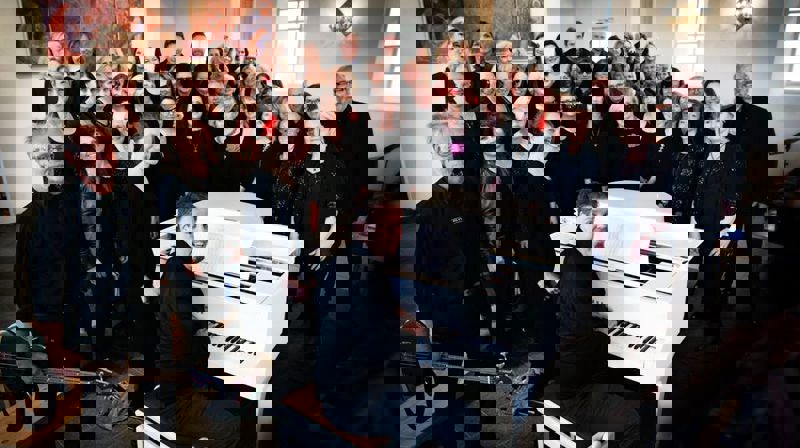 Fortellingen om påske - i ord og toner