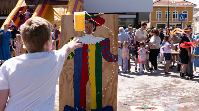 Fellesarrangement: Sammen for byen i 2024. 31. mai går menighetene i byen igjen sammen, og lager fest på torvet. Velkommen! Foto: Ivar Barane