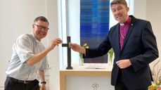 Her kakkes dekorerte egg i påsken etter streamet gudstjeneste på statlig estisk TV.