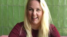 Margrethe Salvesen Klippenberg forteller åpenhjertig om sitt forhold og sine tanker rundt Den norske kirke her lokalt.