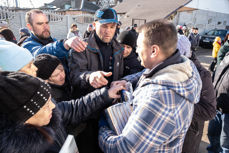 Stor pågang for bibler i Ukraina. Foto Bibelselskapet