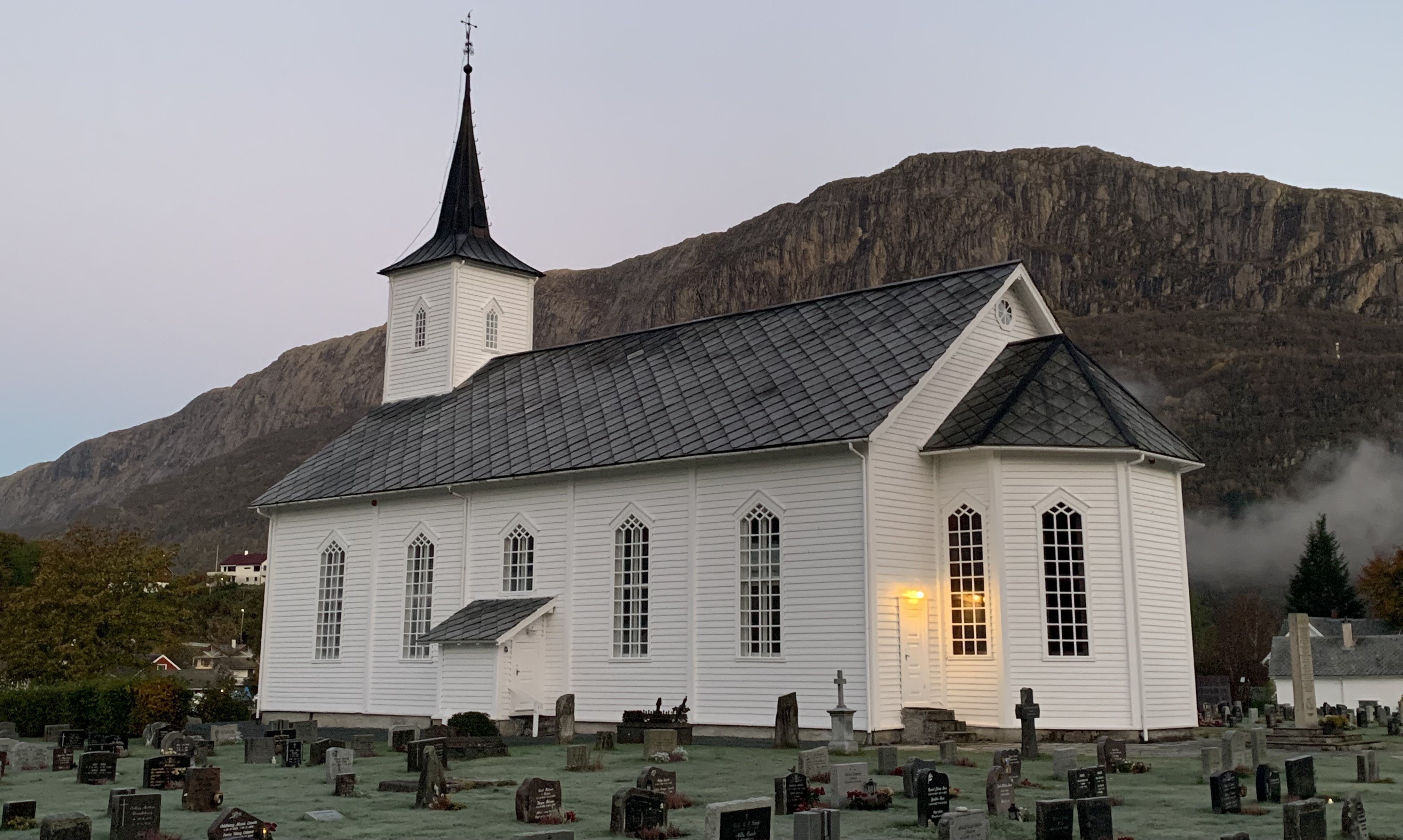 Dale kyrkje