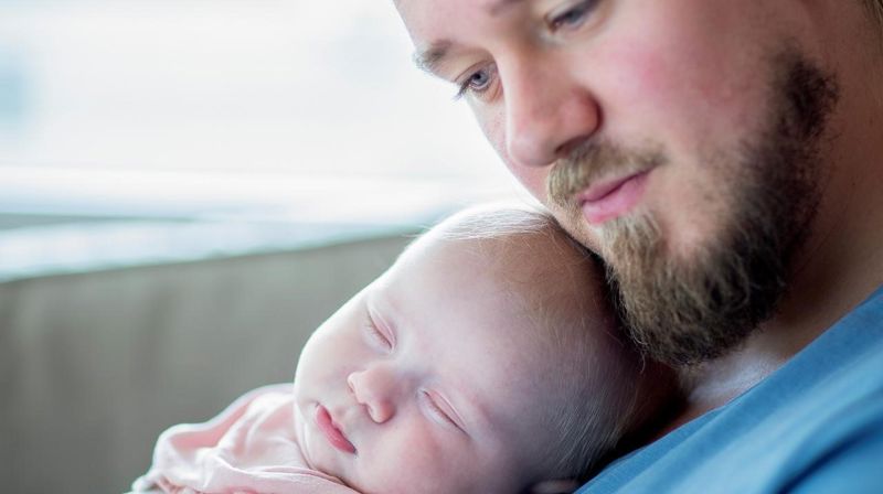 Alle kan bli døpt i Den norske kirke. Alle som blir døpt får ta imot Guds kjærlighet, uansett. Det stilles ingen krav, og valget er ditt.