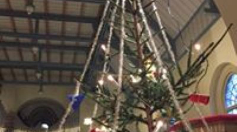 Gudstjeneste med juletrefest