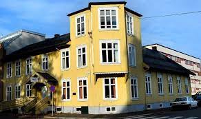 Stikk innom - et nytt tilbud på Det gule huset