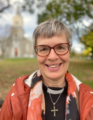 Anne Jørstad, vår nye sokneprest i Moen/Ål. (Foto: Bjørn Lillekjendlie). 