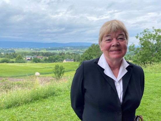 Anne-Marie Ruden Viset med utsikt fra St. Petri. (Foto: Inger S. Haug 2020). 