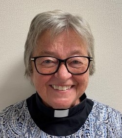 Karin H.  Bøe