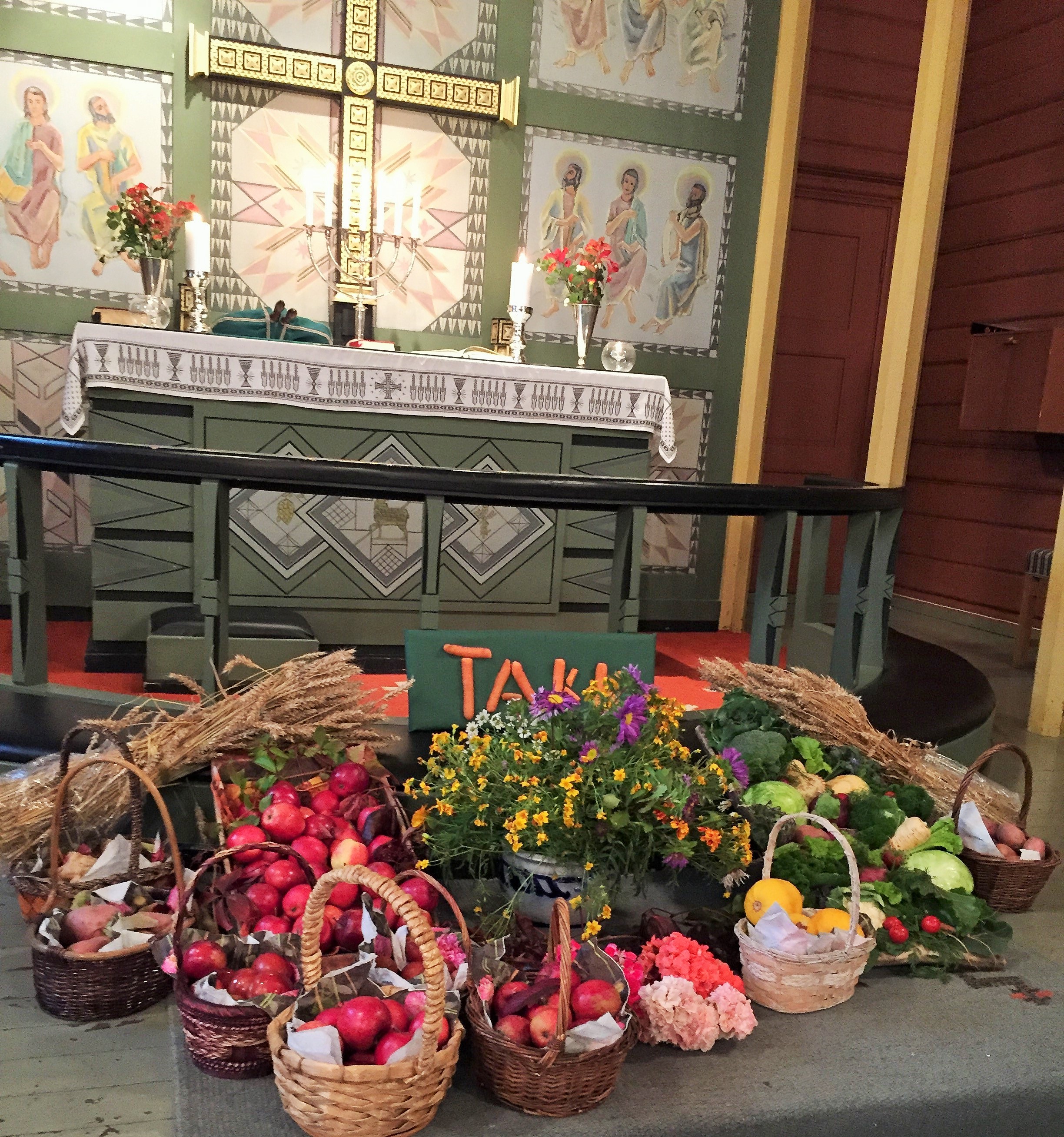 Høsttakkefest i Ål kirke (foto Elin G Øvrebotten). 