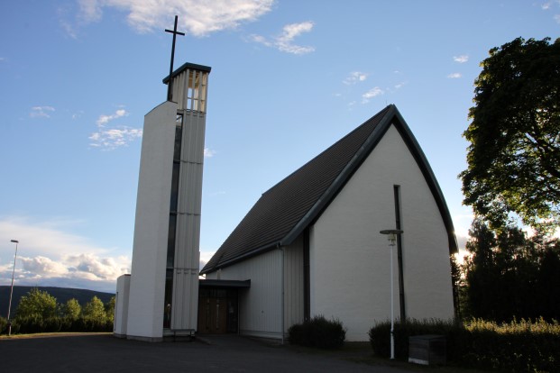 Det blir samtalegudstjeneste for 20 konfirmanter i Grymyr kirke 22. mai. (Foto: Inger S. Haug). 