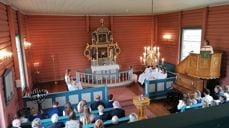 Konfirmasjonsgudstjeneste i Sørum kirke våren 2024.  (Foto: Odd Ragnar Bredviken).