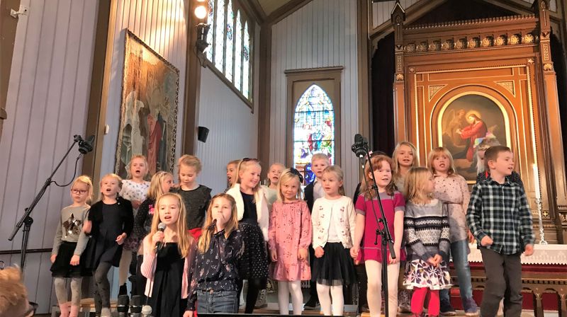 Familiegudstjeneste med trøkk