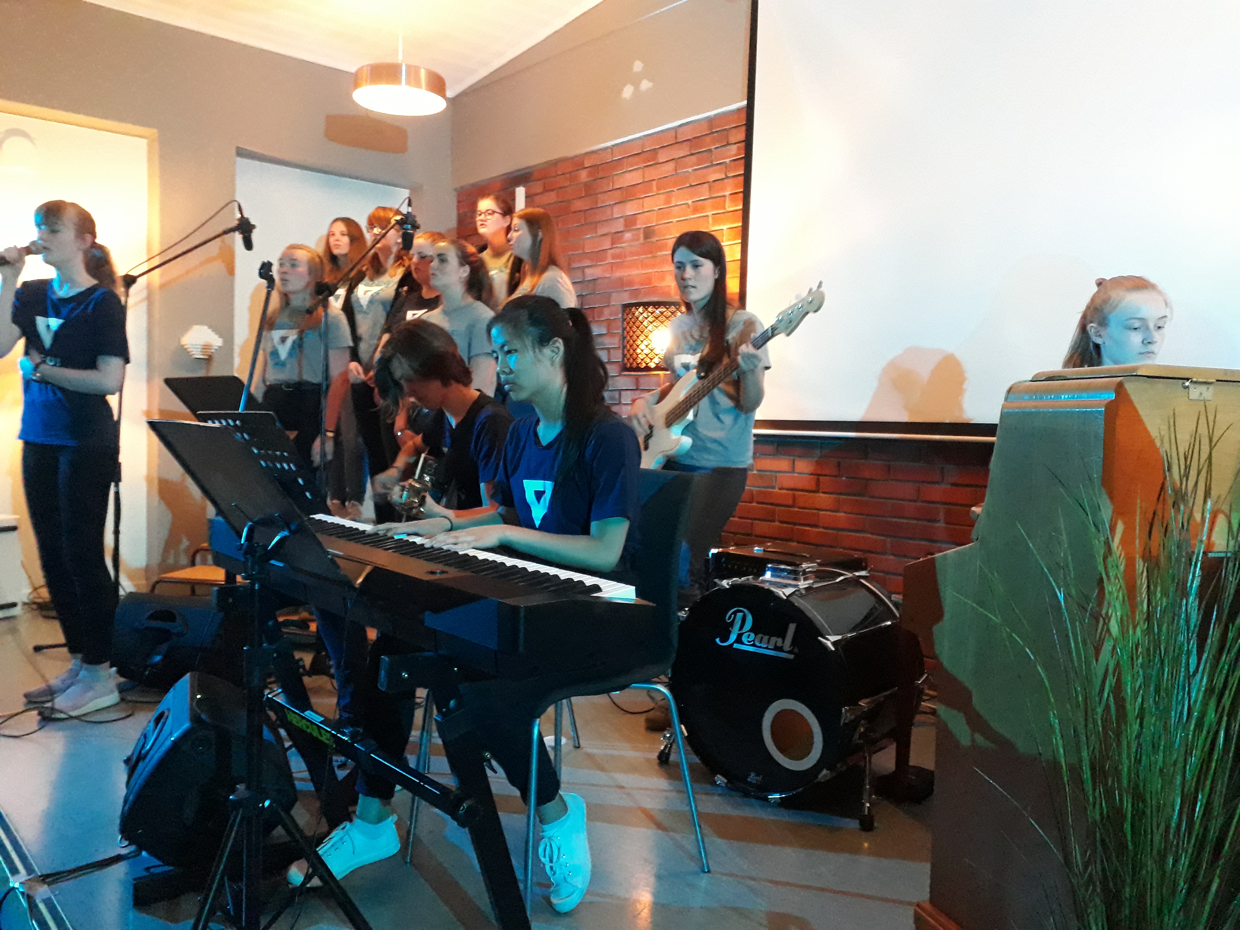 Konsert med TenSing på
Triangelhuset