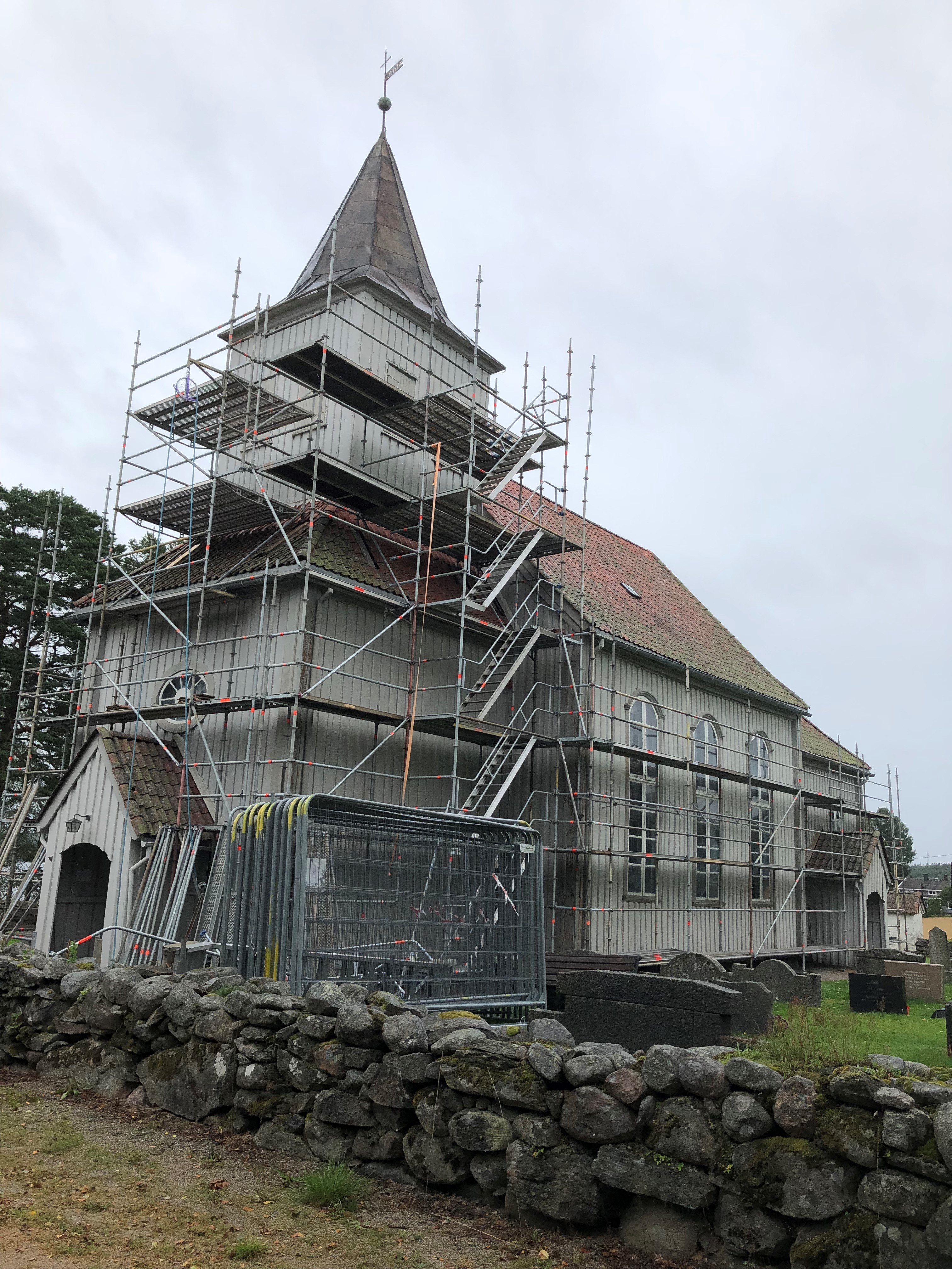 Restaureringsarbeider på Prestebakke kirke