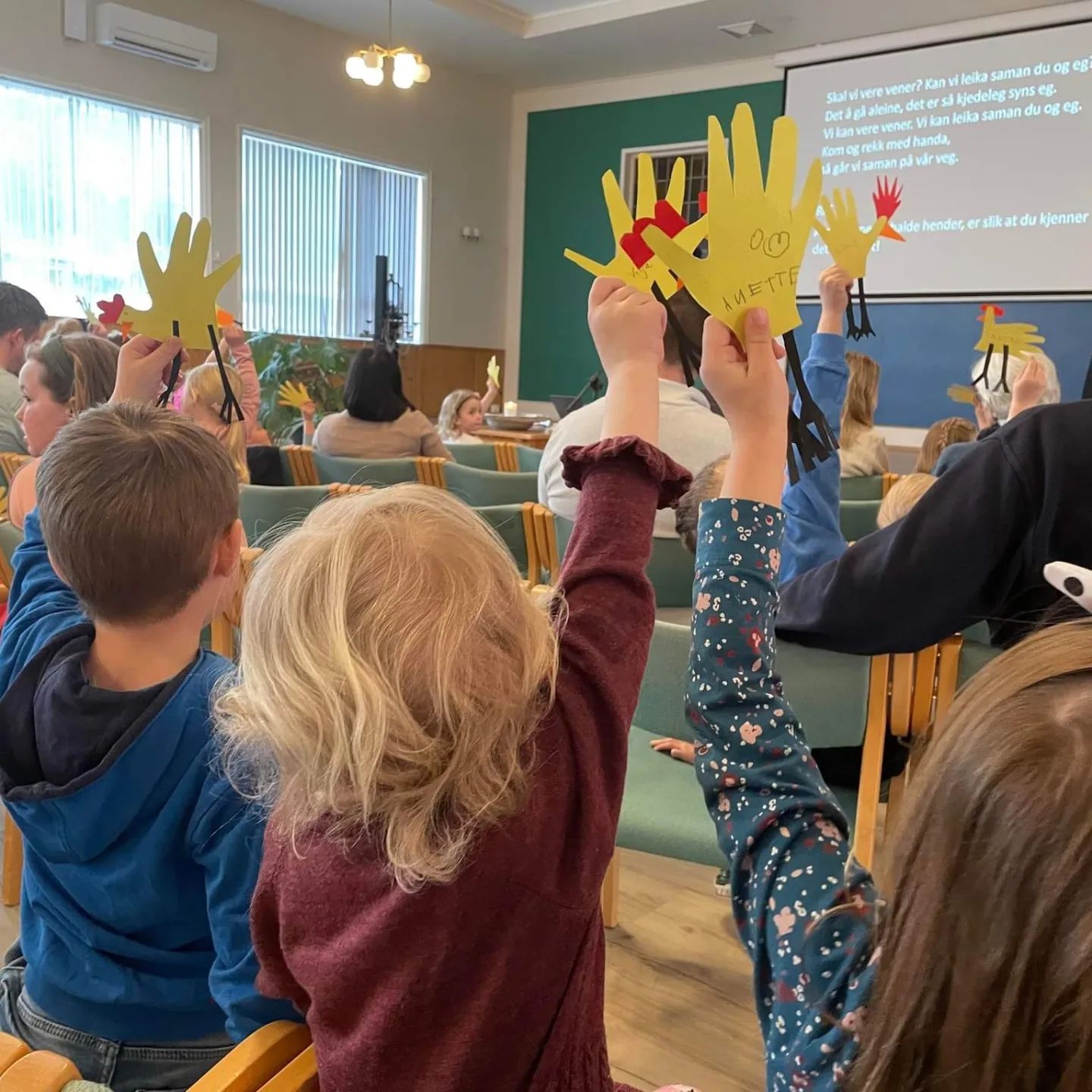 Kvar kan ein studere for å jobbe i kyrkja?