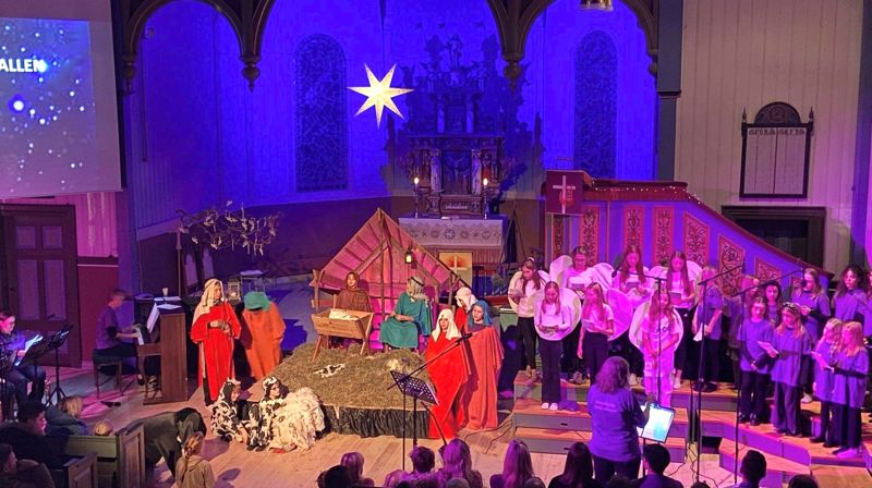 Julenatt i stallen første helg i advent