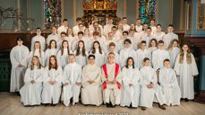 Heile konfirmantkullet 2020/2021, bildet blei tatt etter samtalegudstenesta 25. april 2021. Foto: Victoria Rinde