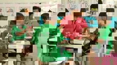 VIL DU HJELPE BARN OG UNGE UT AV FATTIGDOM OG GI MULIGHET TIL UTDANNING? Vipps til 16290 (Hareid sokn), hugs å merk med "Misjonsprosjekt".