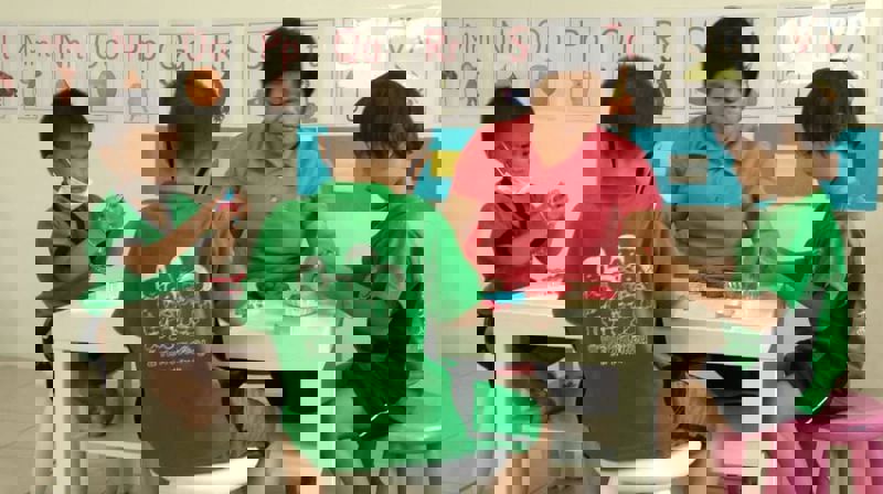 VIL DU  HJELPE BARN OG UNGE UT AV FATTIGDOM OG GI MULIGHET TIL UTDANNING?   Vipps til 16290 (Hareid sokn), hugs å merk med "Misjonsprosjekt".