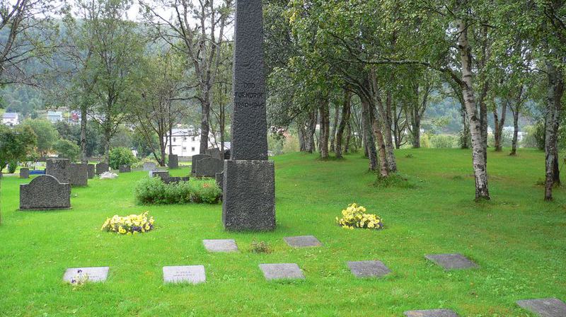 Sommerjobb på gravplassene i Harstad.