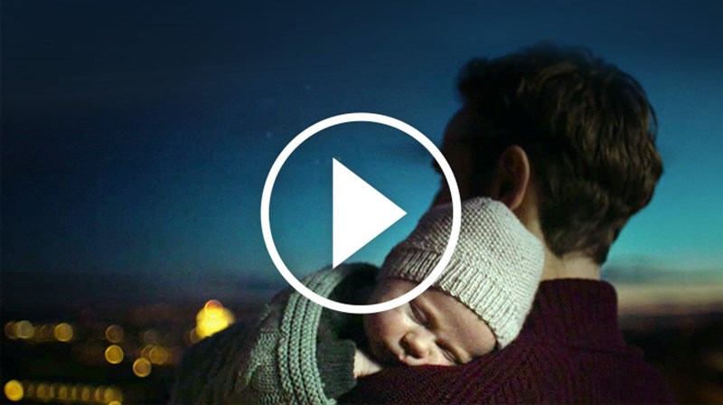 Å bære et barn til dåp - film