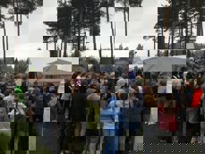 Tor Jakob Bjørndal samlet som vanlig gjengen til informasjon.