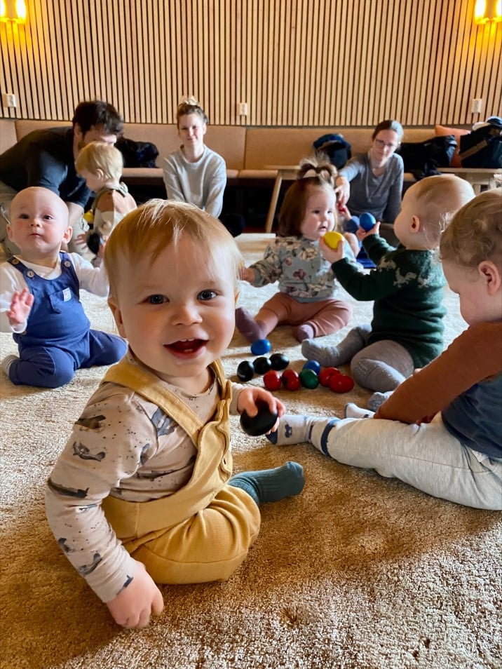 Bilde av barn på Babysang