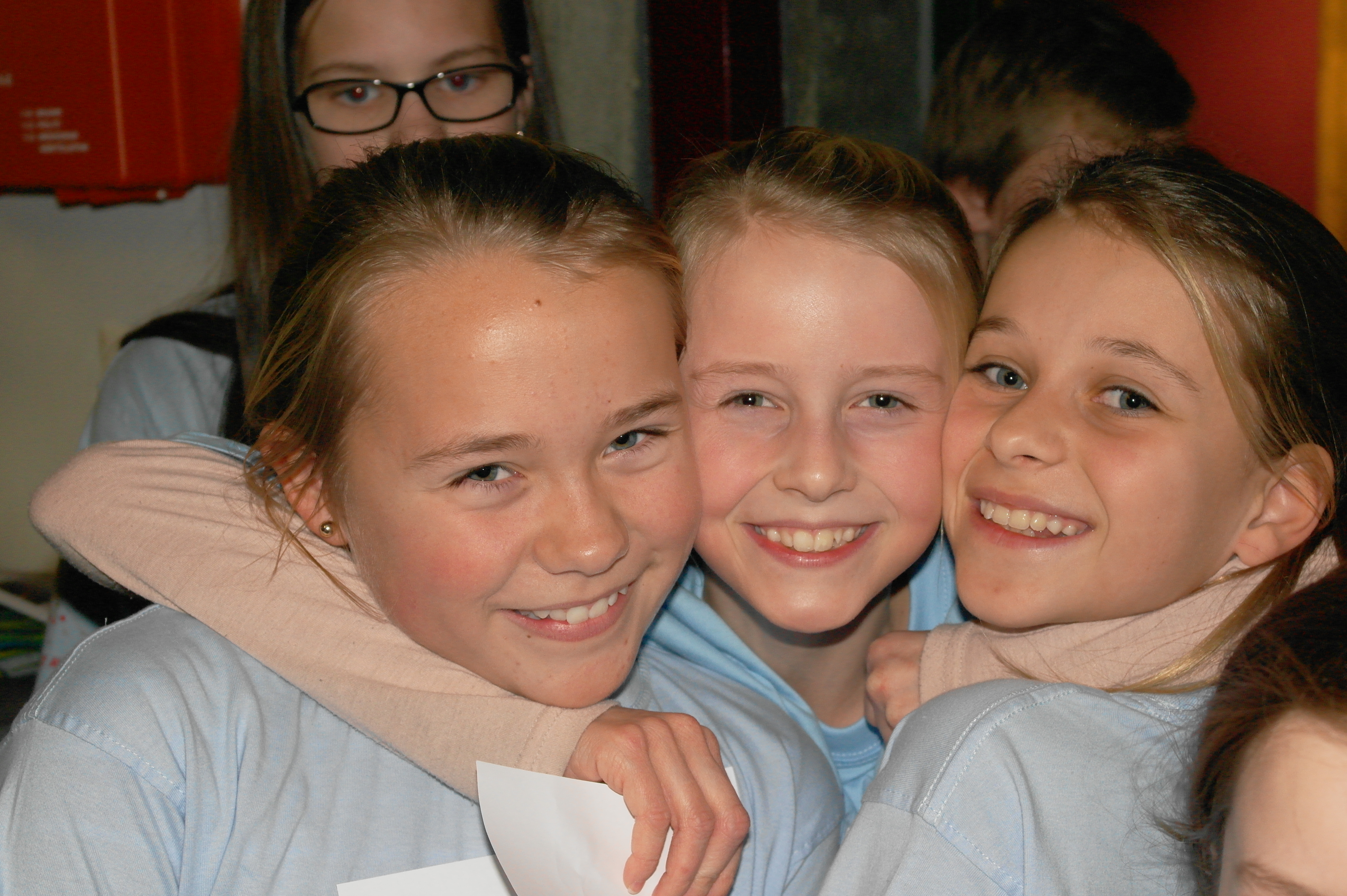 Bli med på Lys Våken i Rossabø kirke