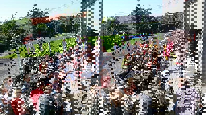 Populær og leken gudstjeneste