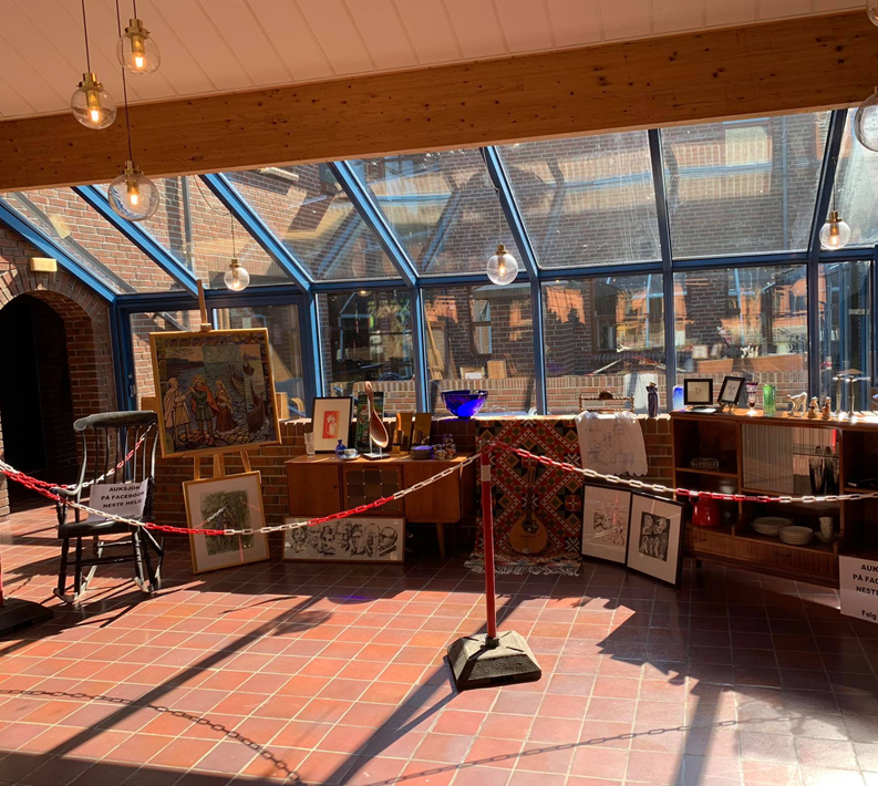 Her er auksjonskatalogen