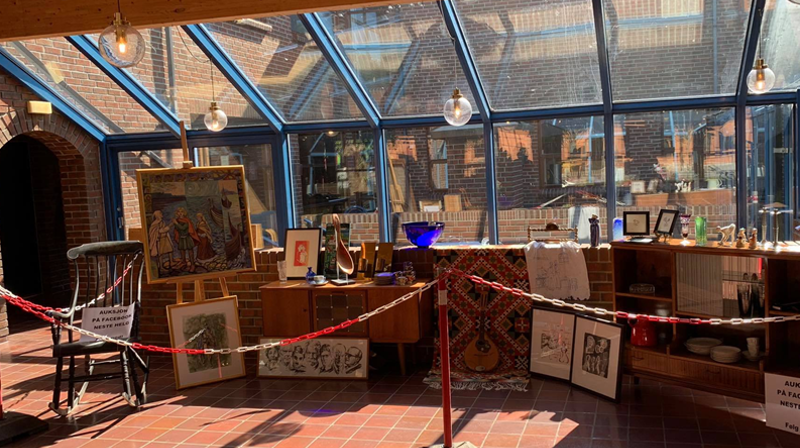 Her er auksjonskatalogen