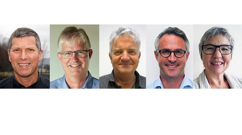 Kandidatene: (f.v.) Sokneprest Ivar Braut, prost Helge S. Gaard, prost Torstein Lalim, prorektor Bård Mæland og prost Sigrid Sigmundstad.