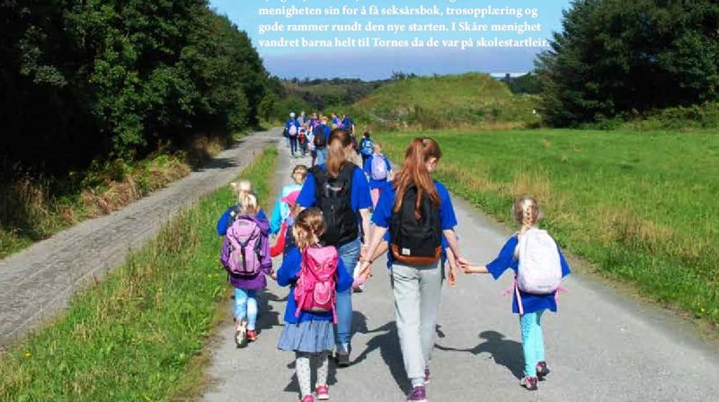 Førsteklassinger på skolestartleir gikk hele veien til Tornes, og havnet på forsiden av Folk og Kirke. 