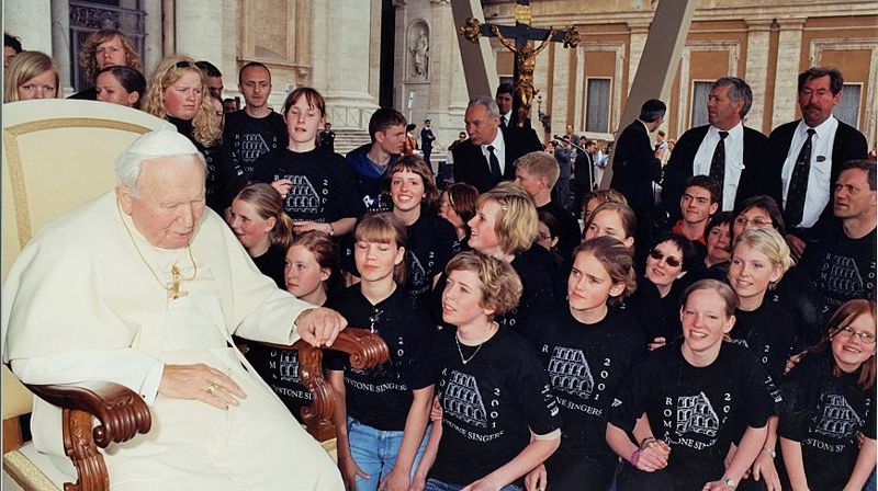 ET AV MANGE HØYDEPUNKT: Keystone Singers hos pave Johannes Paul I Roma i 2001.