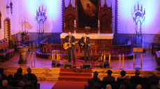 Ole Paus og Jonas Fjeld i Vår Frelser kirke.   Foto: Eva Birkeland