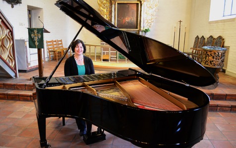 Steinway-flygelet i Hole kirke