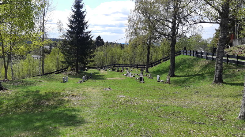 Sommerjobb som gravplassarbeider i Hole?