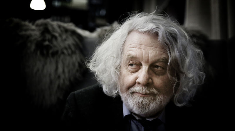 Salmekveld med Edvard Hoem 21.april kl. 19