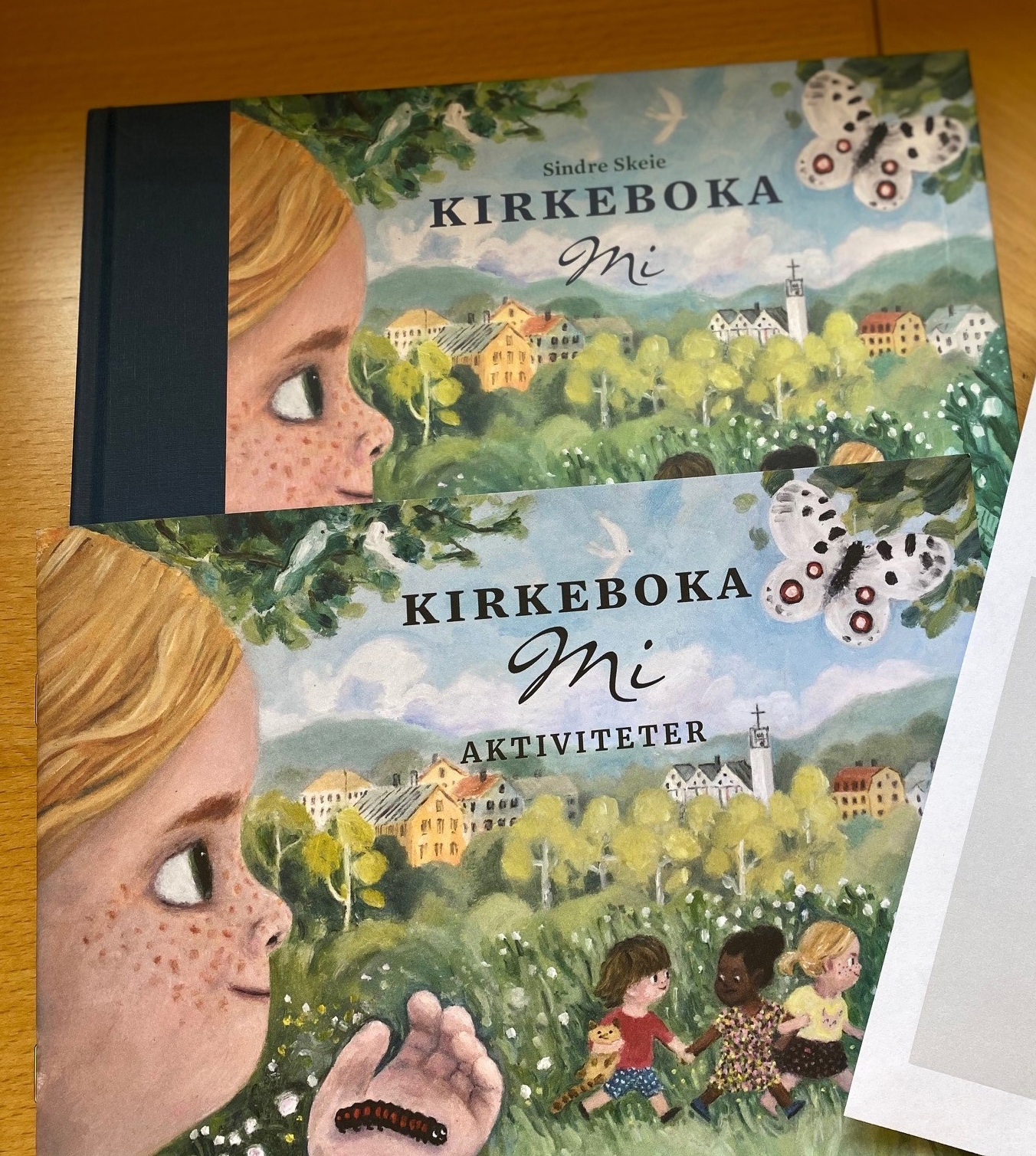 Vi ønsker alle 4-åringer velkommen til samling og utdeling av Min Kirkebok