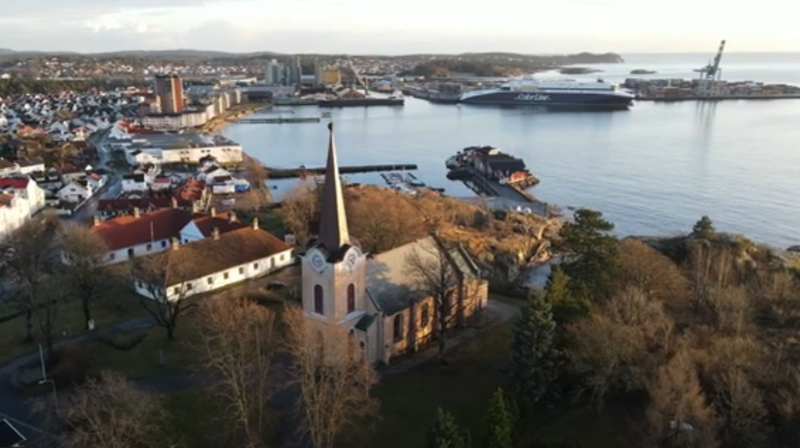 Kirkene åpner igjen fra 23. april og følger nasjonale tiltak