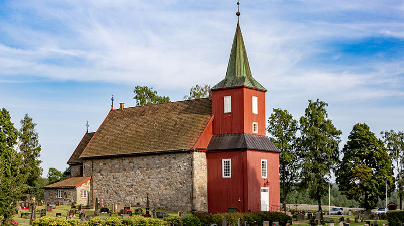 Hedrum kirke. Foto: Fred Isaksen