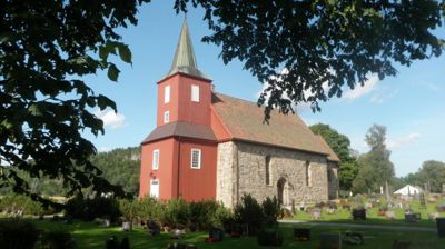 Åpen kirke i Hedrum